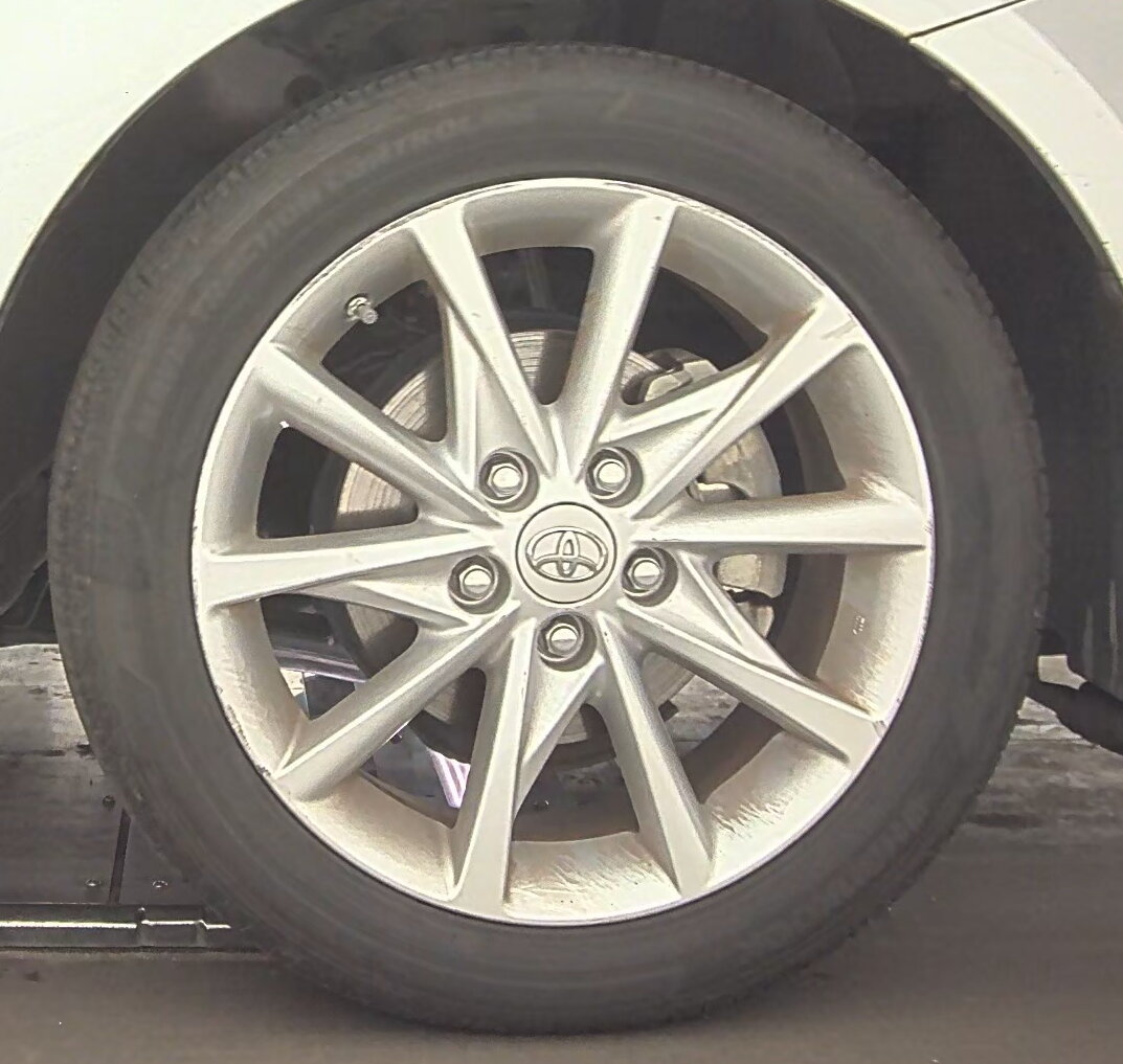 2012 Toyota Prius v Five FWD