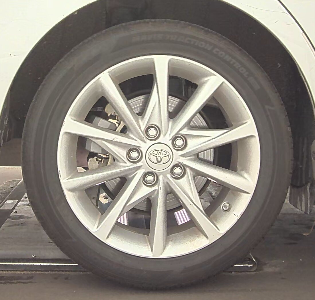 2012 Toyota Prius v Five FWD
