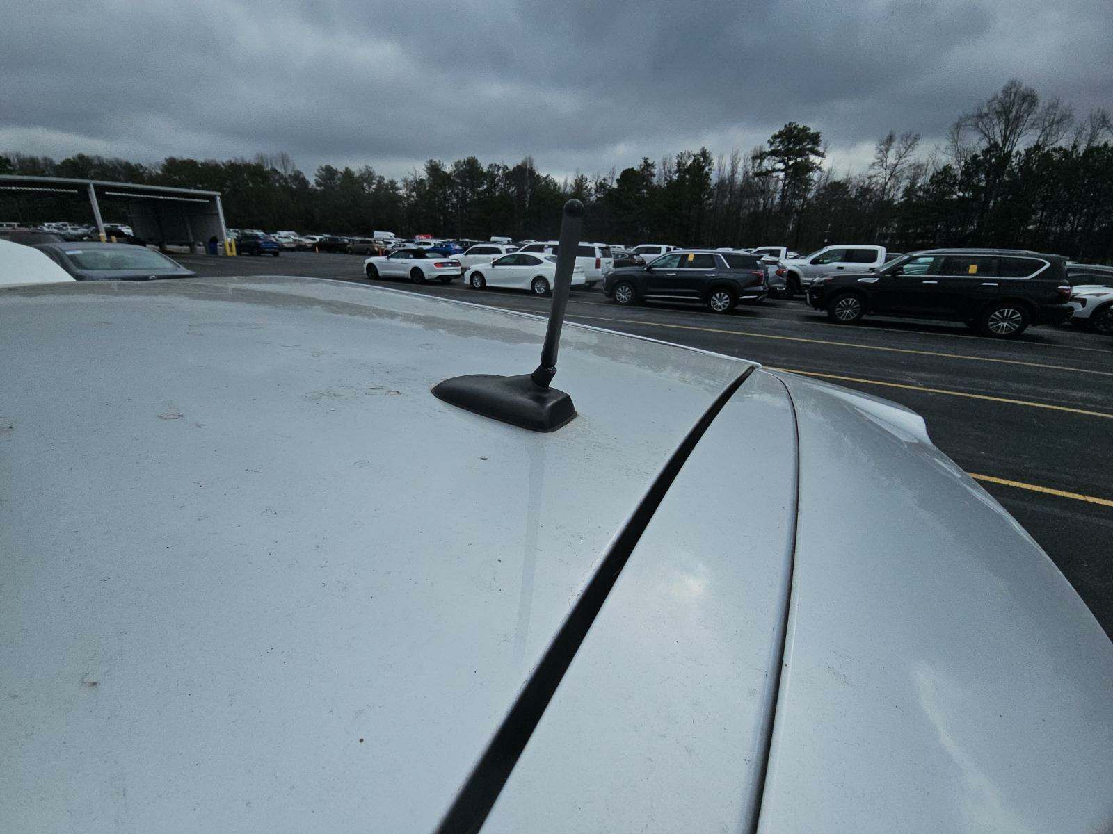 2012 Toyota Prius v Five FWD