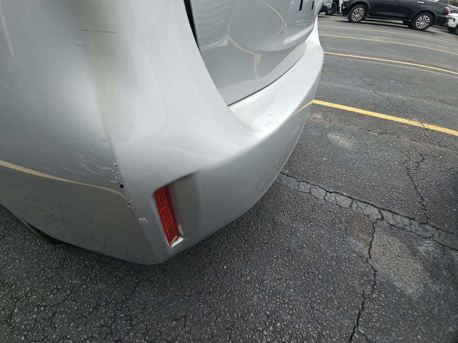 2012 Toyota Prius v Five FWD