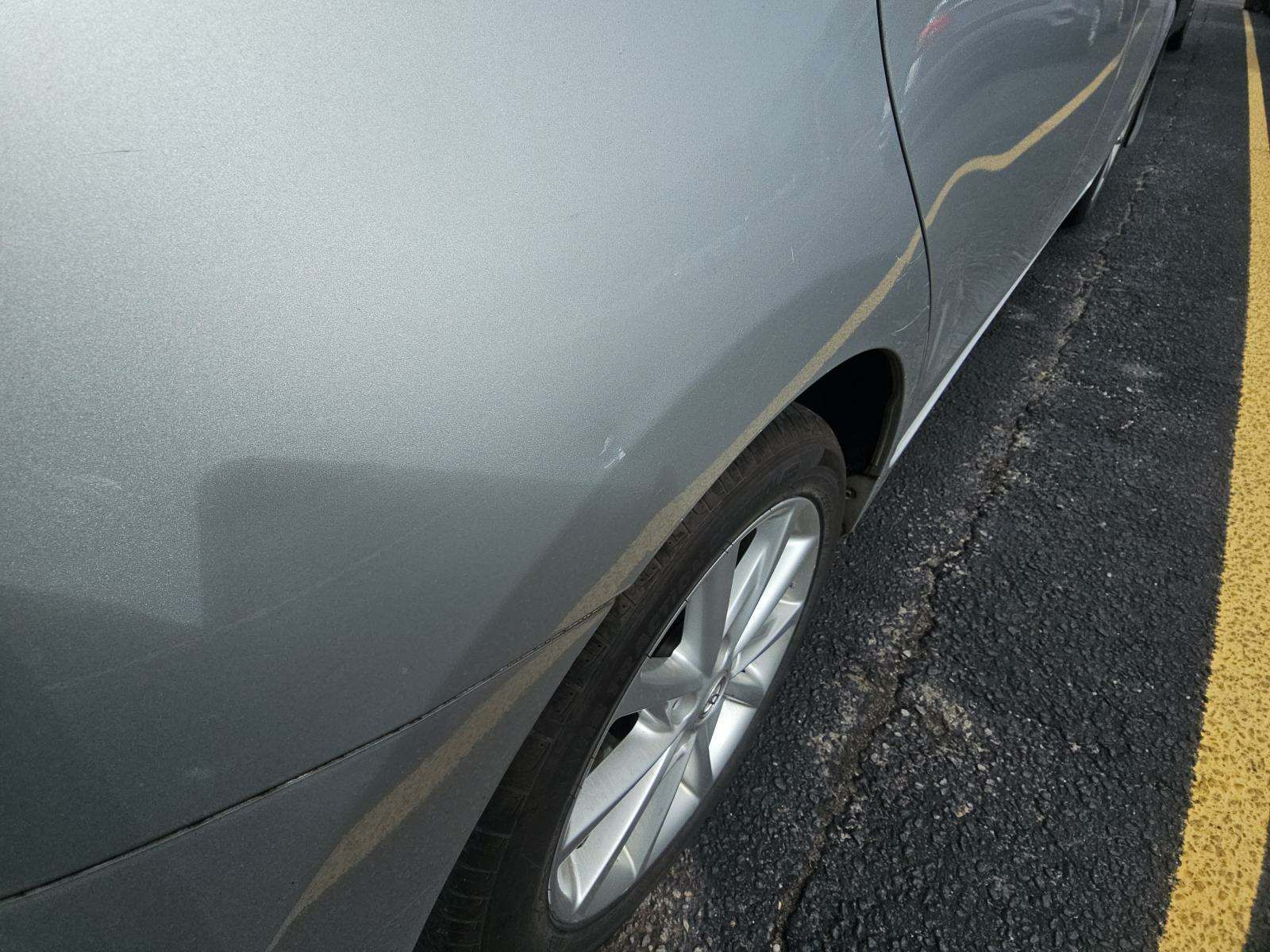 2012 Toyota Prius v Five FWD
