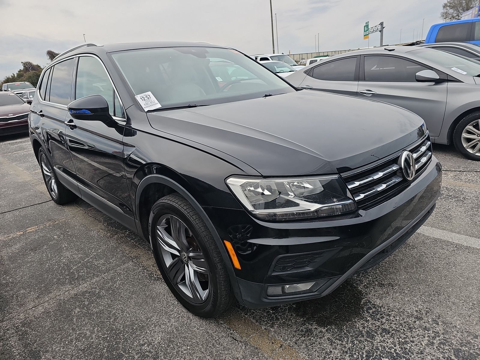 2020 Volkswagen Tiguan 2.0T SEL FWD