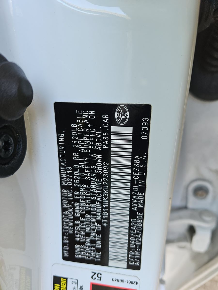 2019 Toyota Camry SE FWD