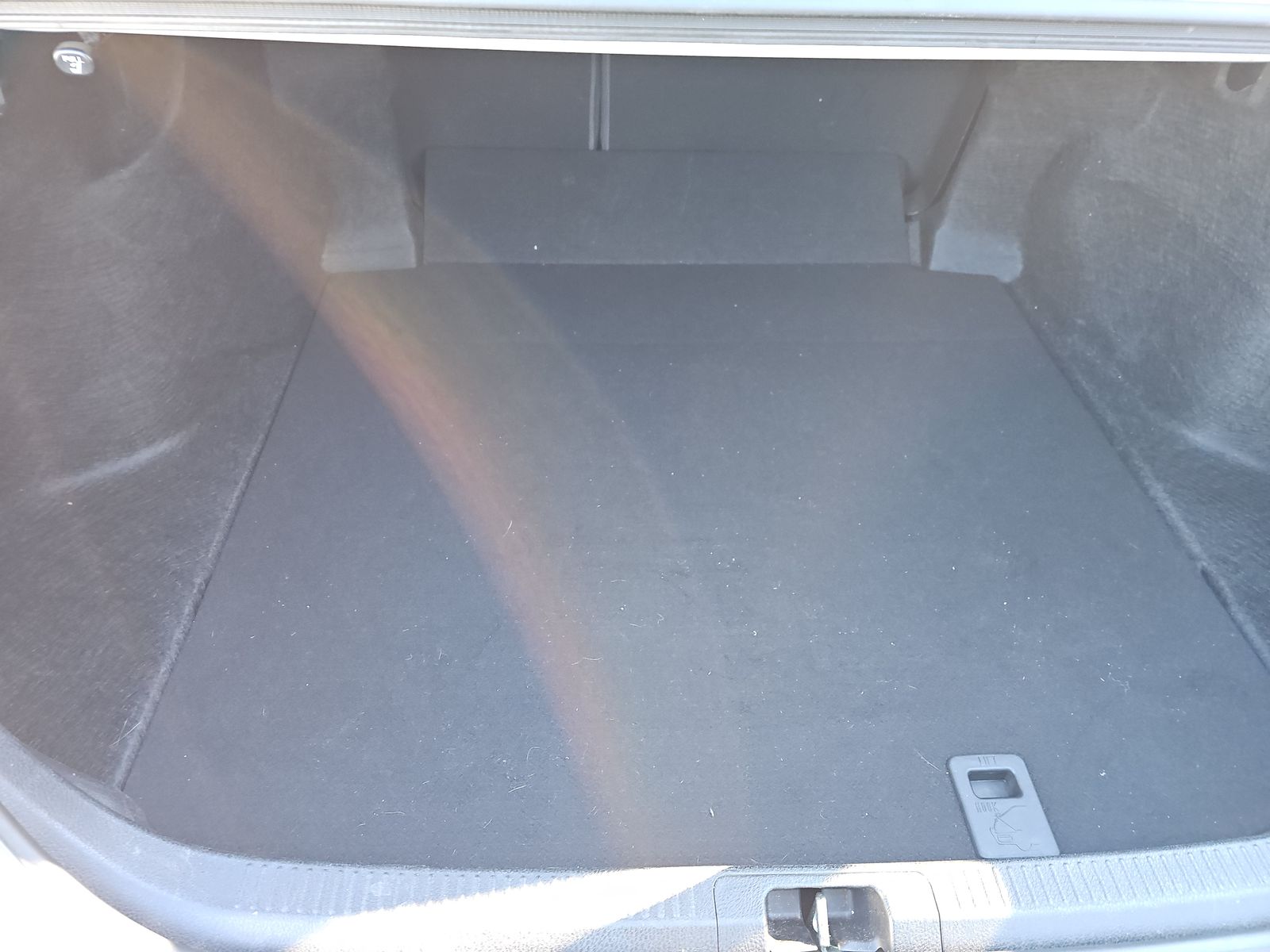 2019 Toyota Camry SE FWD