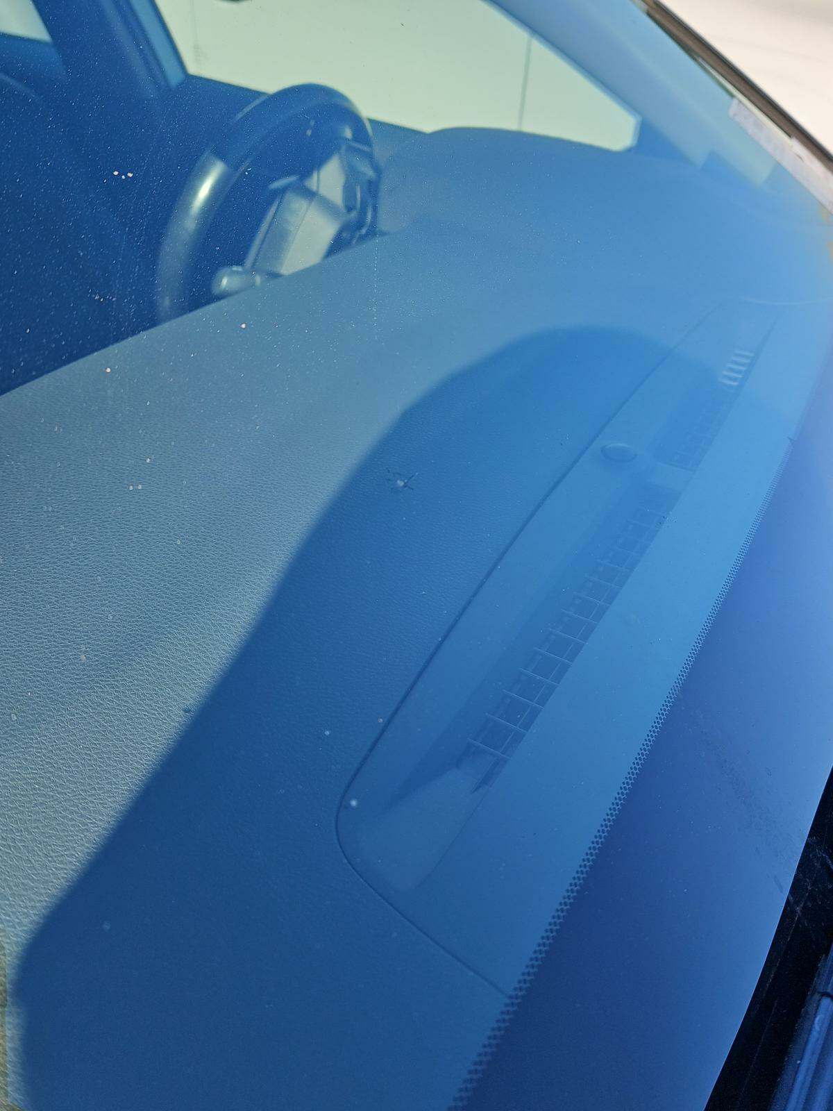 2019 Toyota Camry SE FWD