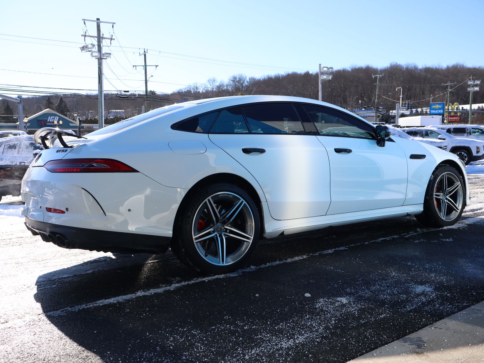 Mercedes-Benz AMG GT 53 4MATIC Sedan снимка Mercedes-Benz AMG GT 53 4MATIC Sedan