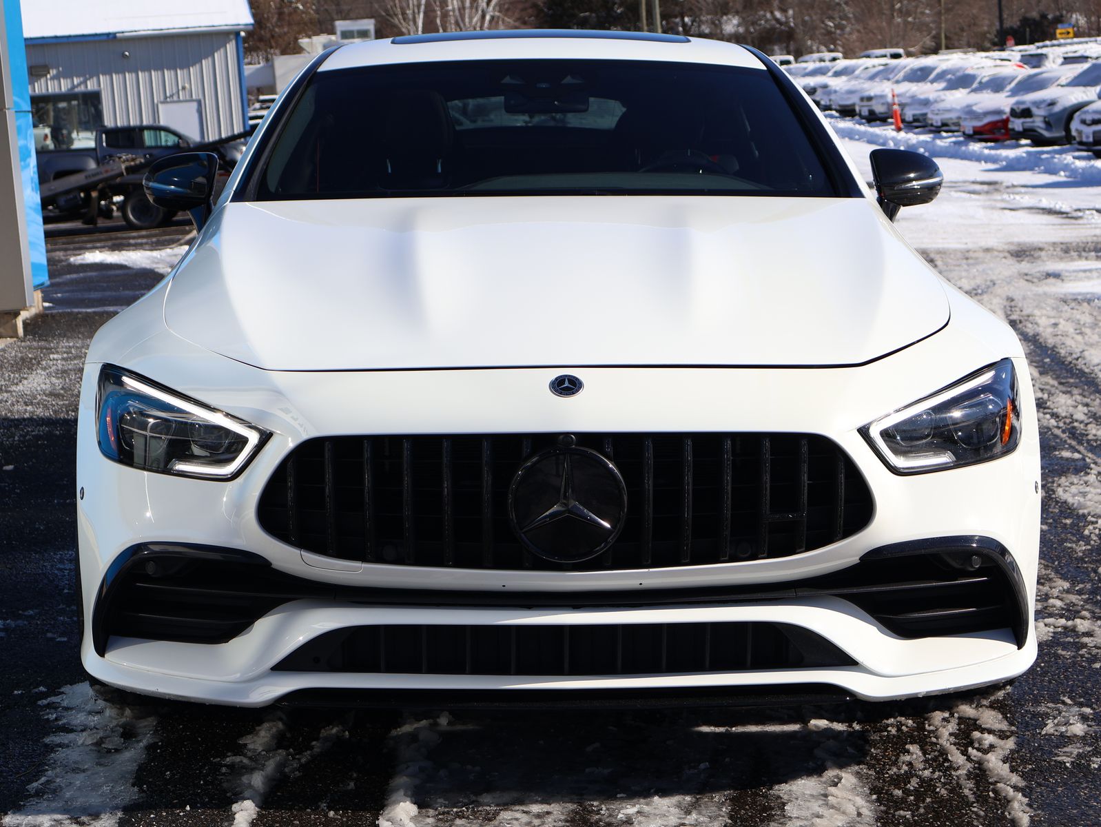 Mercedes-Benz AMG GT 53 4MATIC Sedan снимка Mercedes-Benz AMG GT 53 4MATIC Sedan