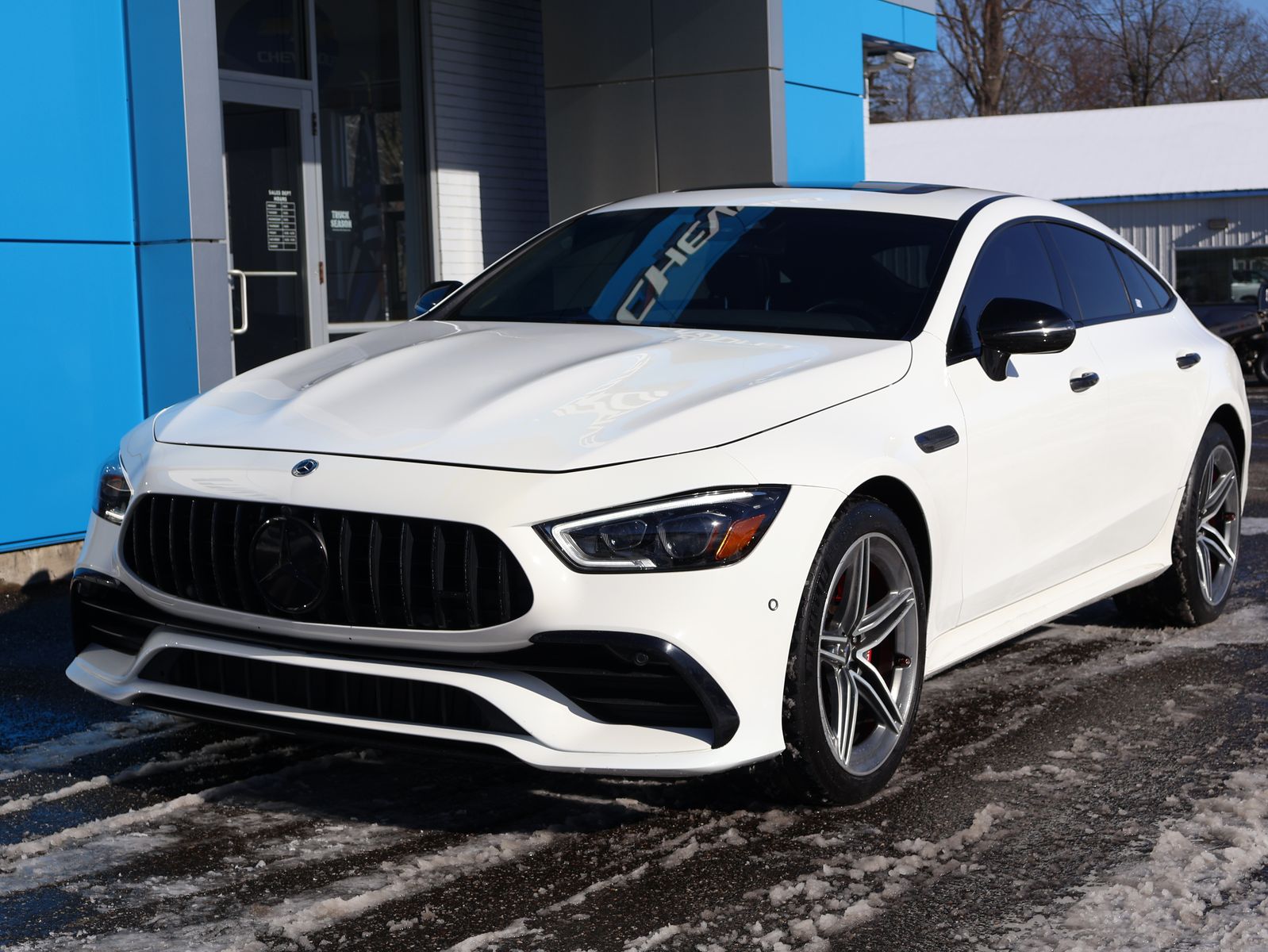 Mercedes-Benz AMG GT 53 4MATIC Sedan снимка Mercedes-Benz AMG GT 53 4MATIC Sedan