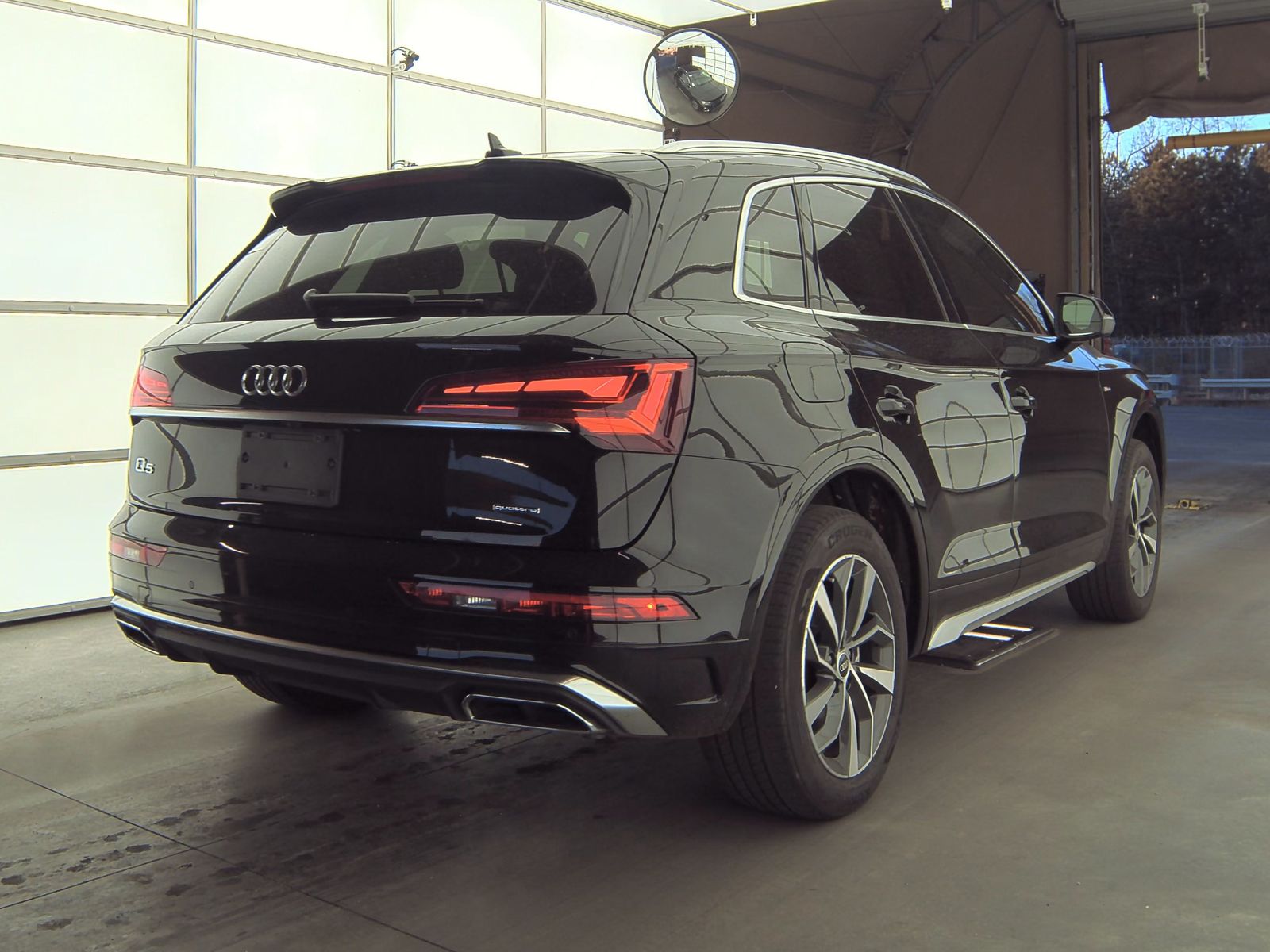 2022 Audi Q5 S line Premium Plus AWD