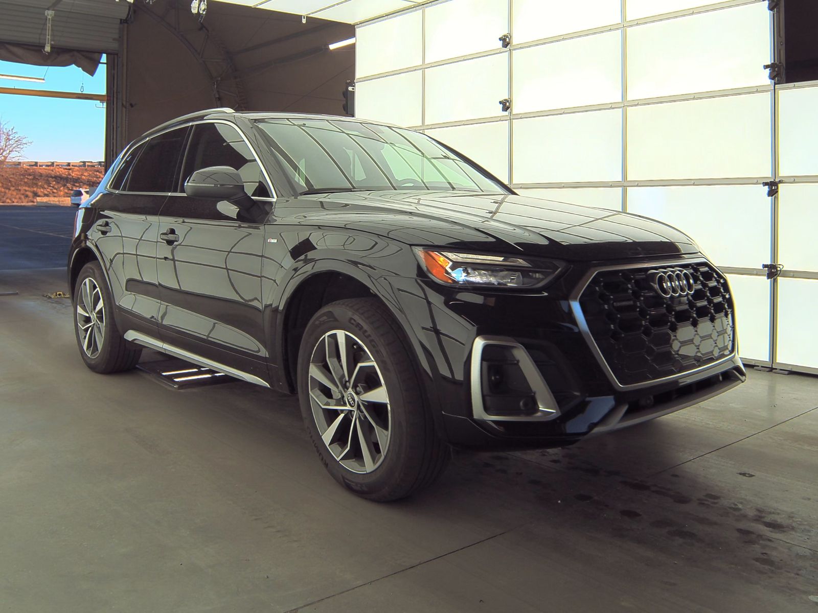 2022 Audi Q5 S line Premium Plus AWD