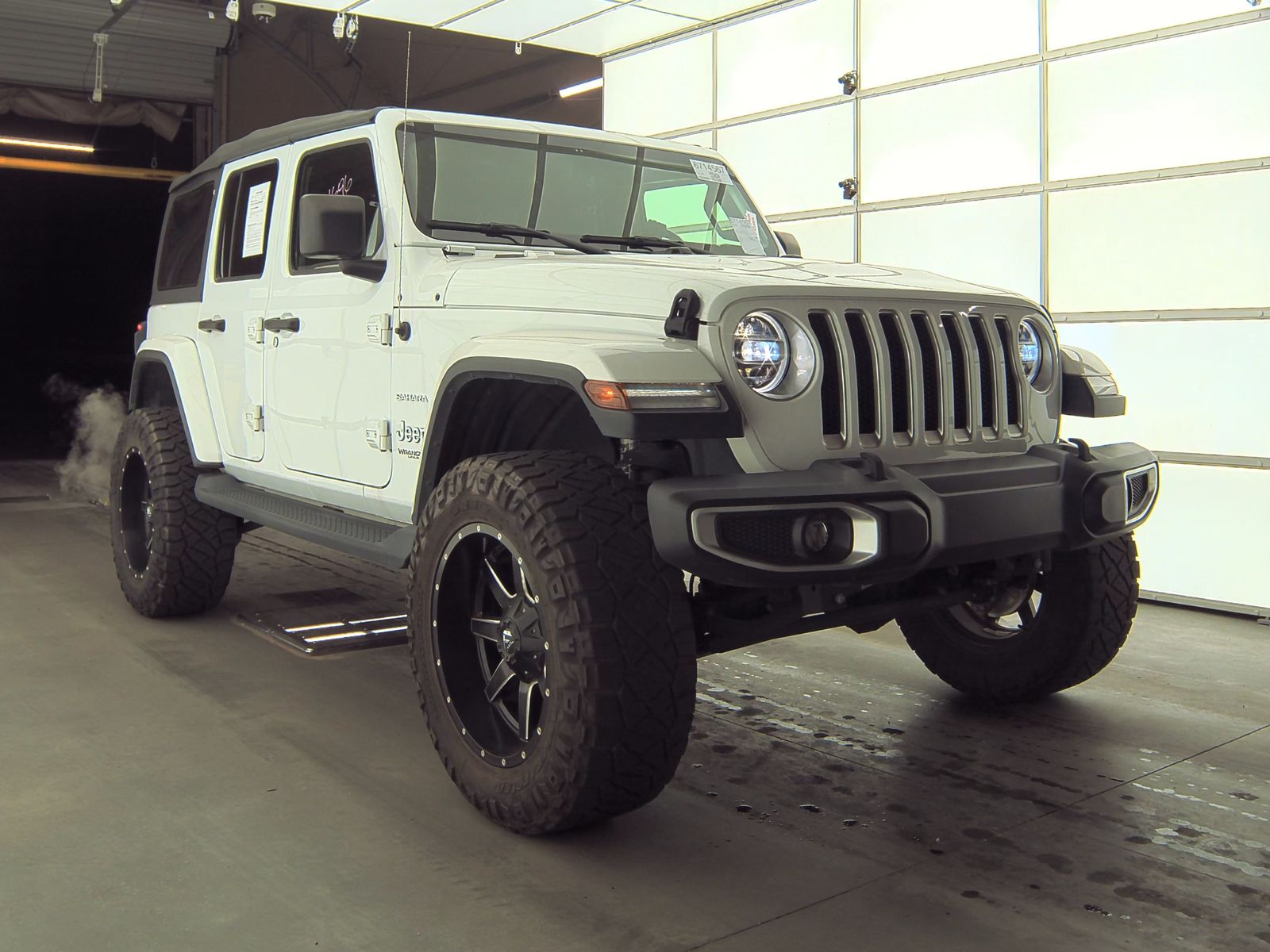 2020 Jeep Wrangler Unlimited Sahara AWD