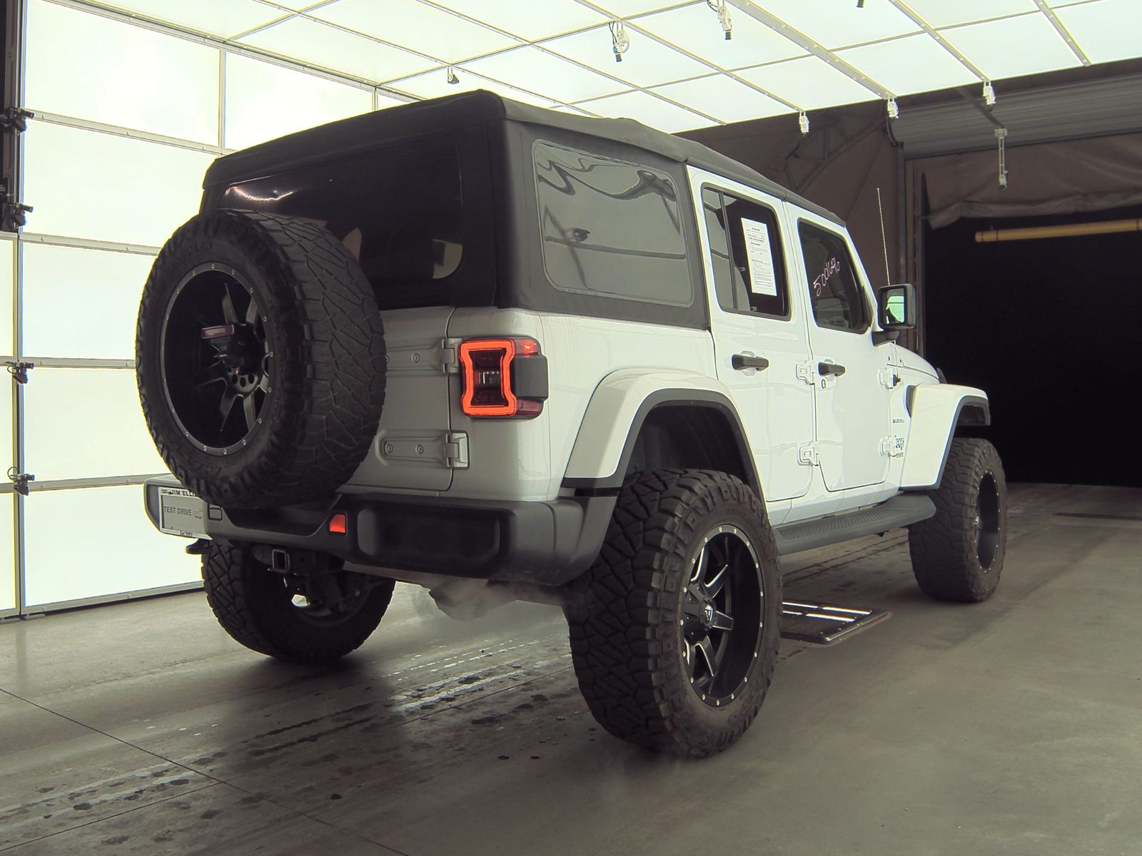 2020 Jeep Wrangler Unlimited Sahara AWD