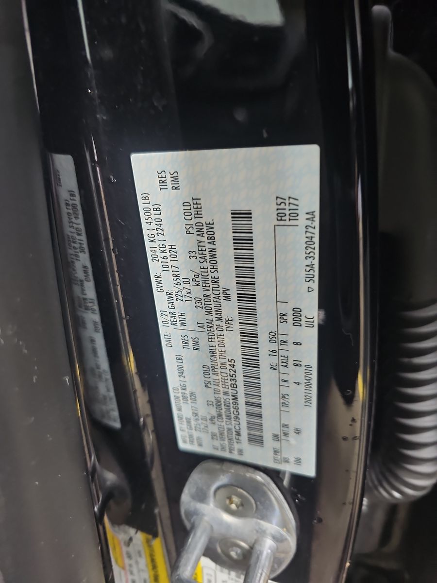 2021 Ford Escape SE AWD