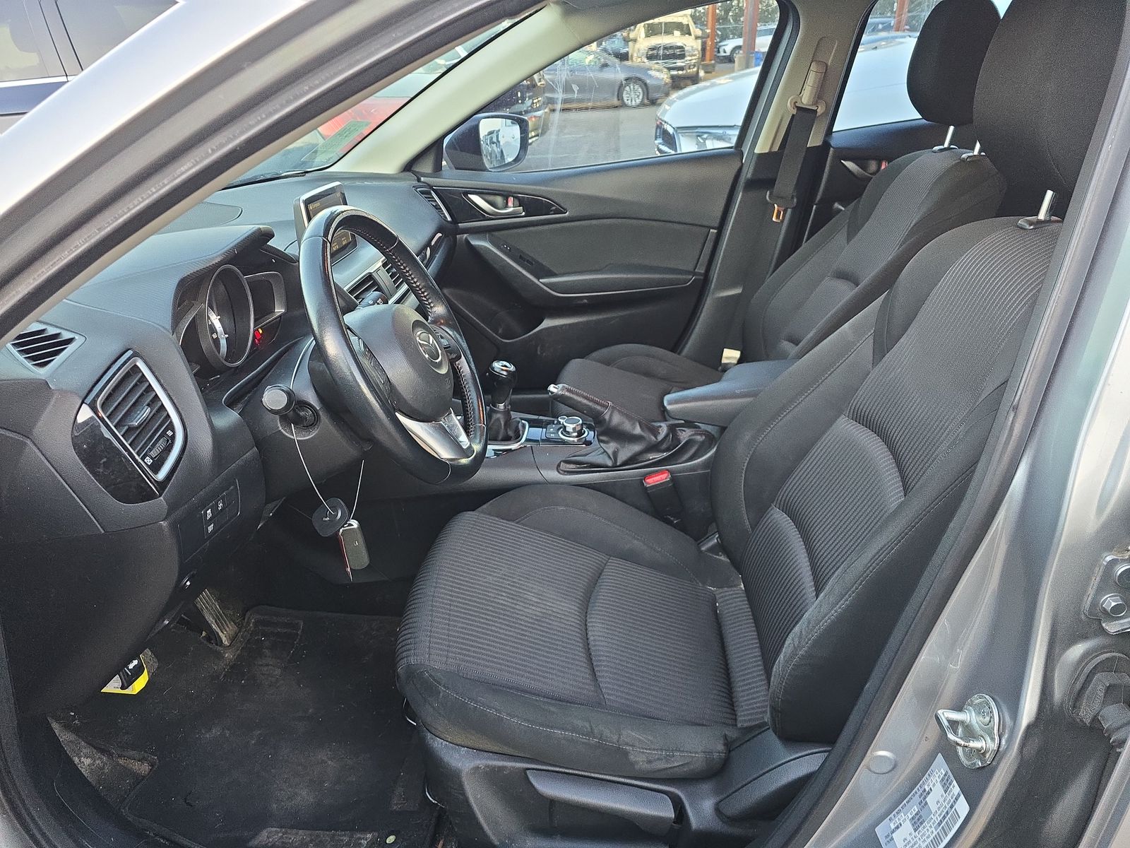 2015 MAZDA MAZDA3 i Touring FWD