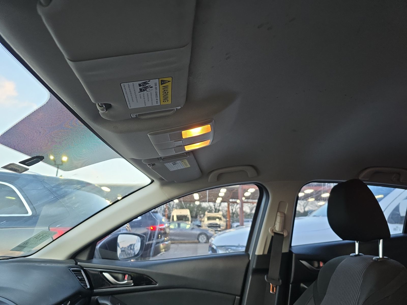 2015 MAZDA MAZDA3 i Touring FWD