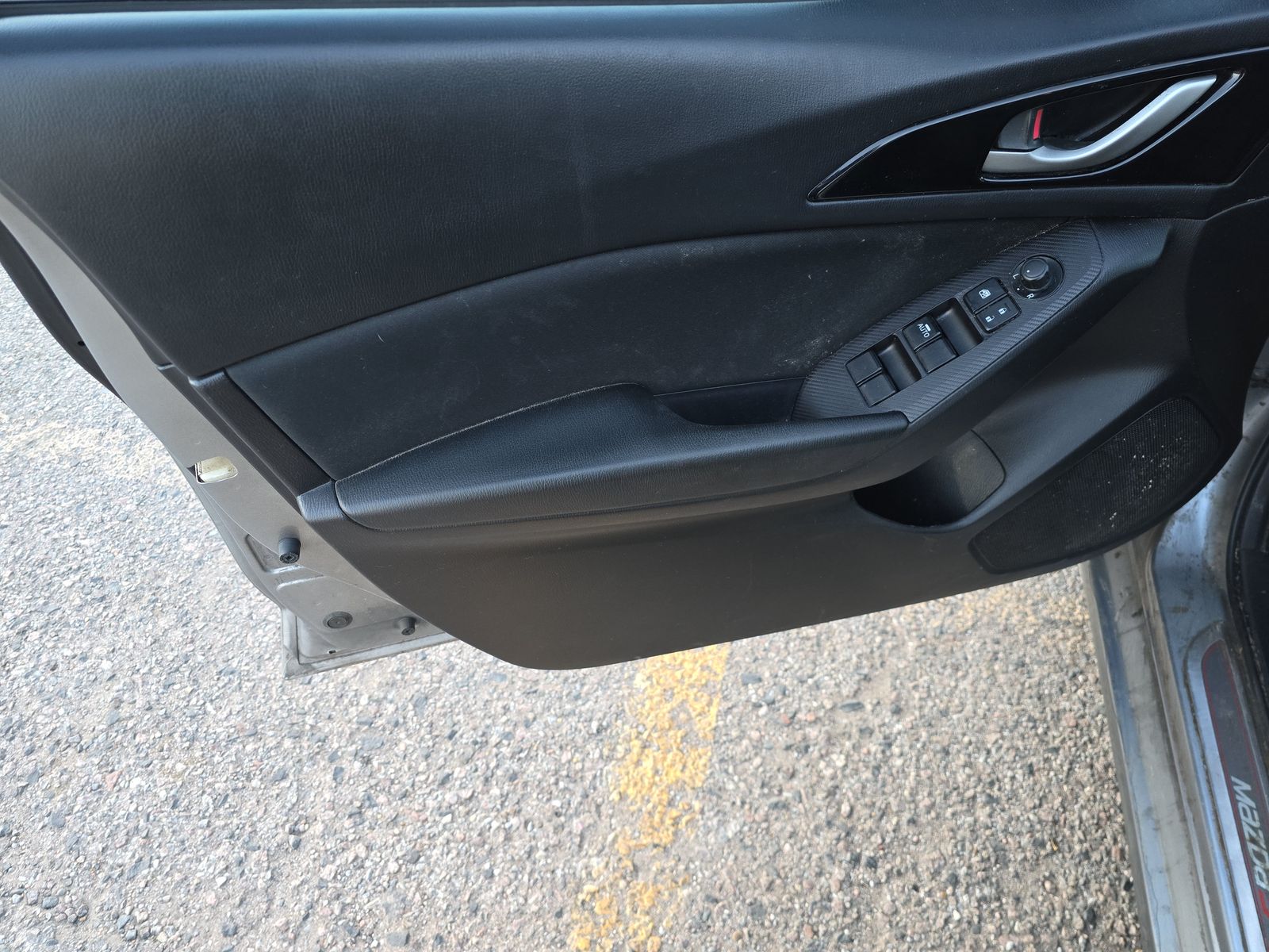 2015 MAZDA MAZDA3 i Touring FWD