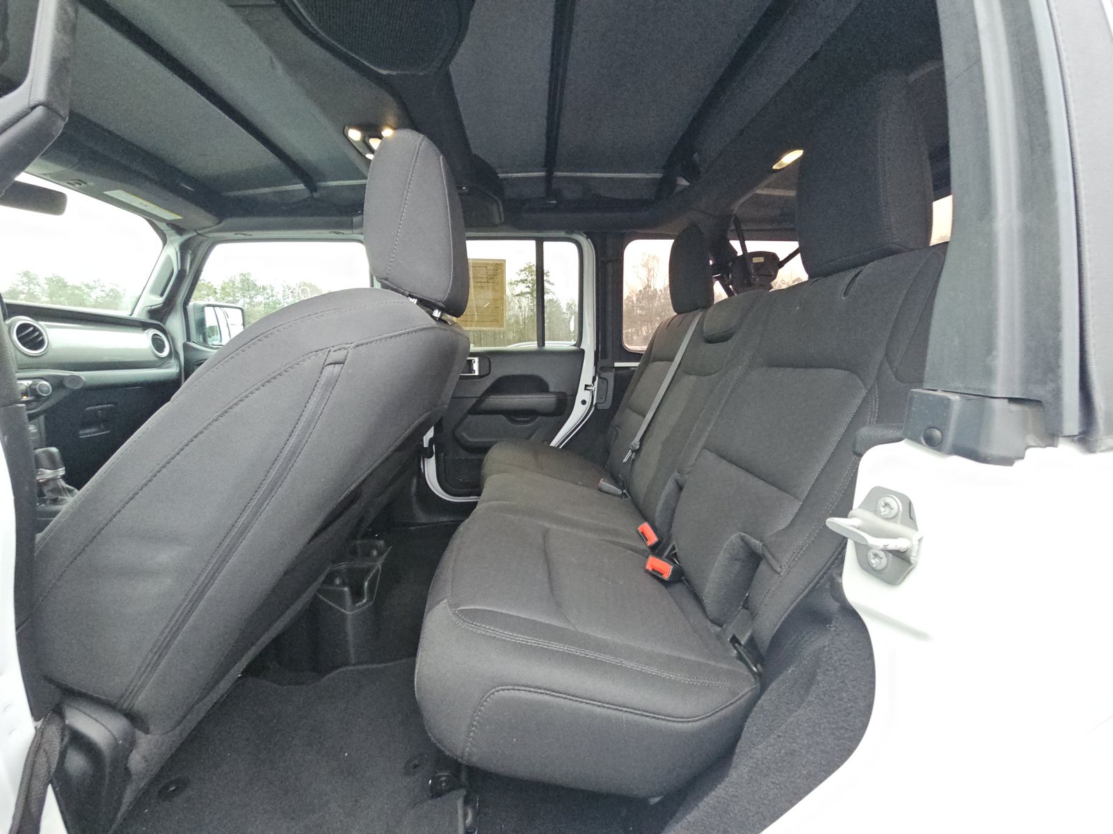 2020 Jeep Wrangler Unlimited Sahara AWD