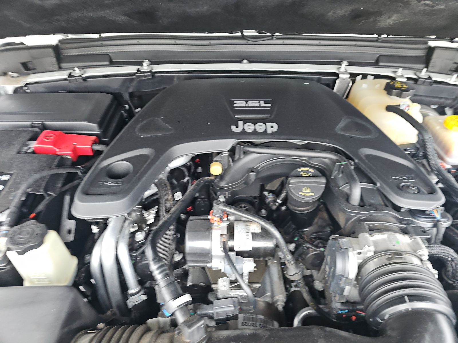 2020 Jeep Wrangler Unlimited Sahara AWD