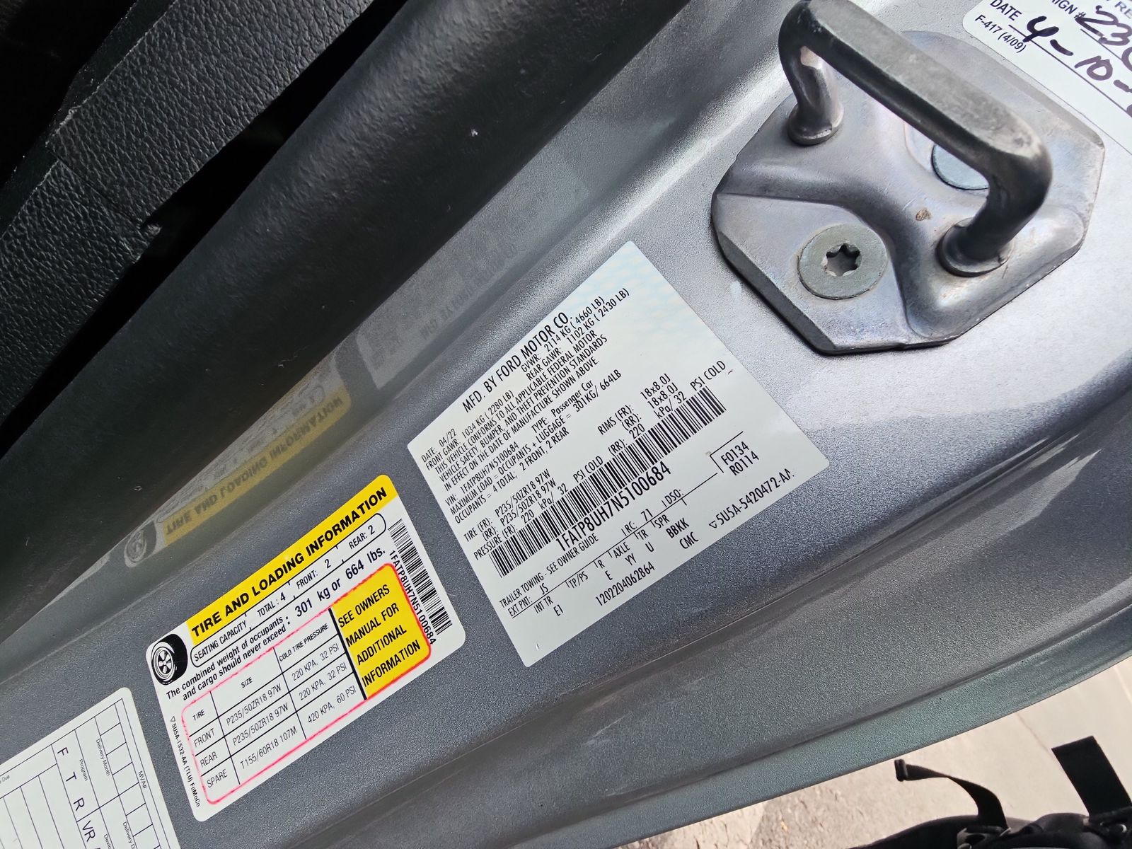 2022 Ford Mustang EcoBoost Premium RWD