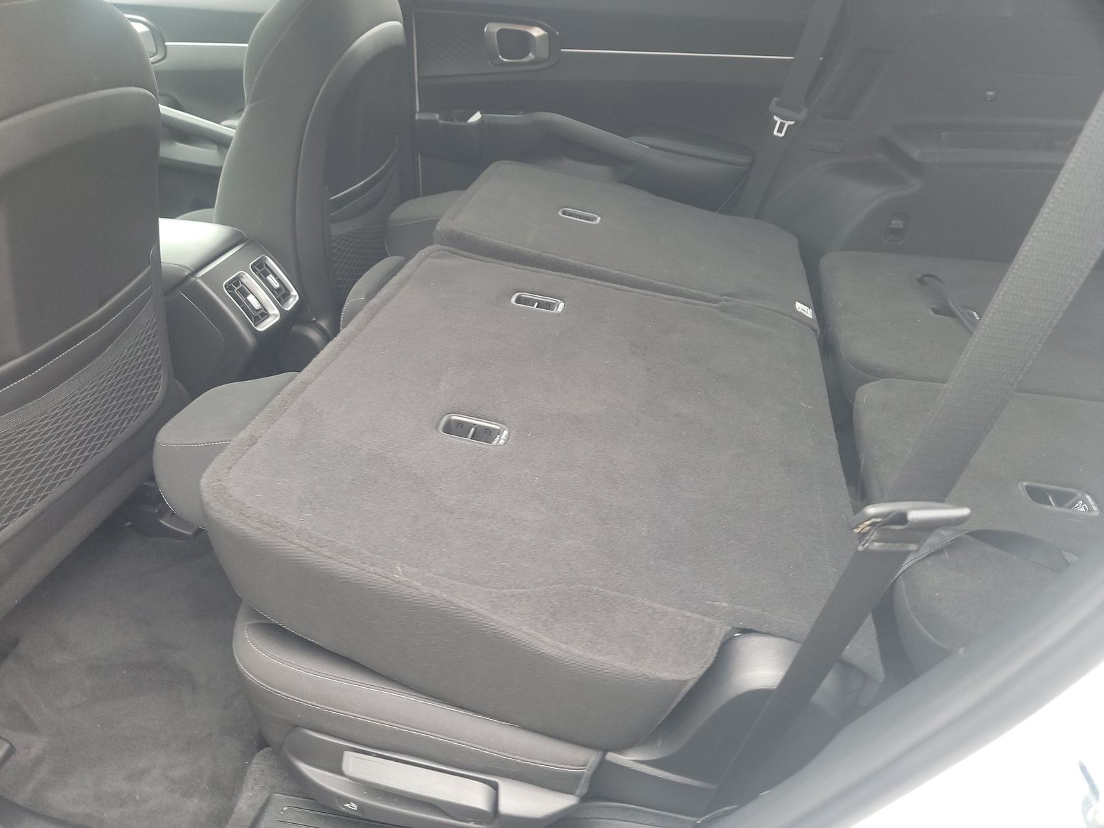 2022 Kia Sorento LX FWD