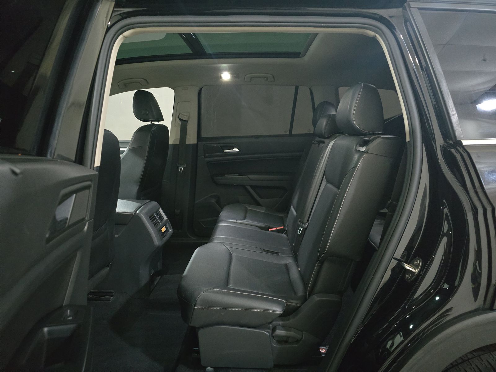 2021 Volkswagen Atlas 3.6L SE FWD