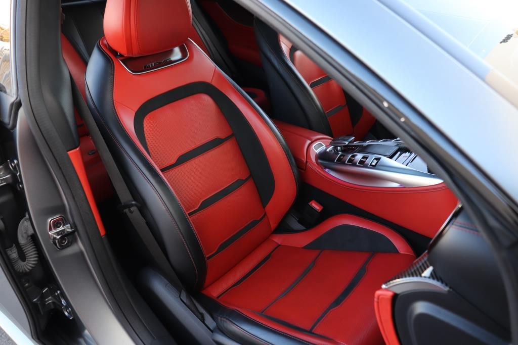 Mercedes-Benz AMG GT 53 4MATIC Sedan снимка Mercedes-Benz AMG GT 53 4MATIC Sedan