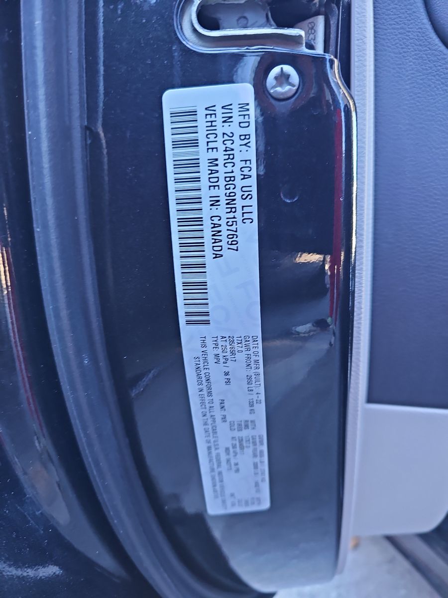 2022 Chrysler Pacifica Touring L FWD