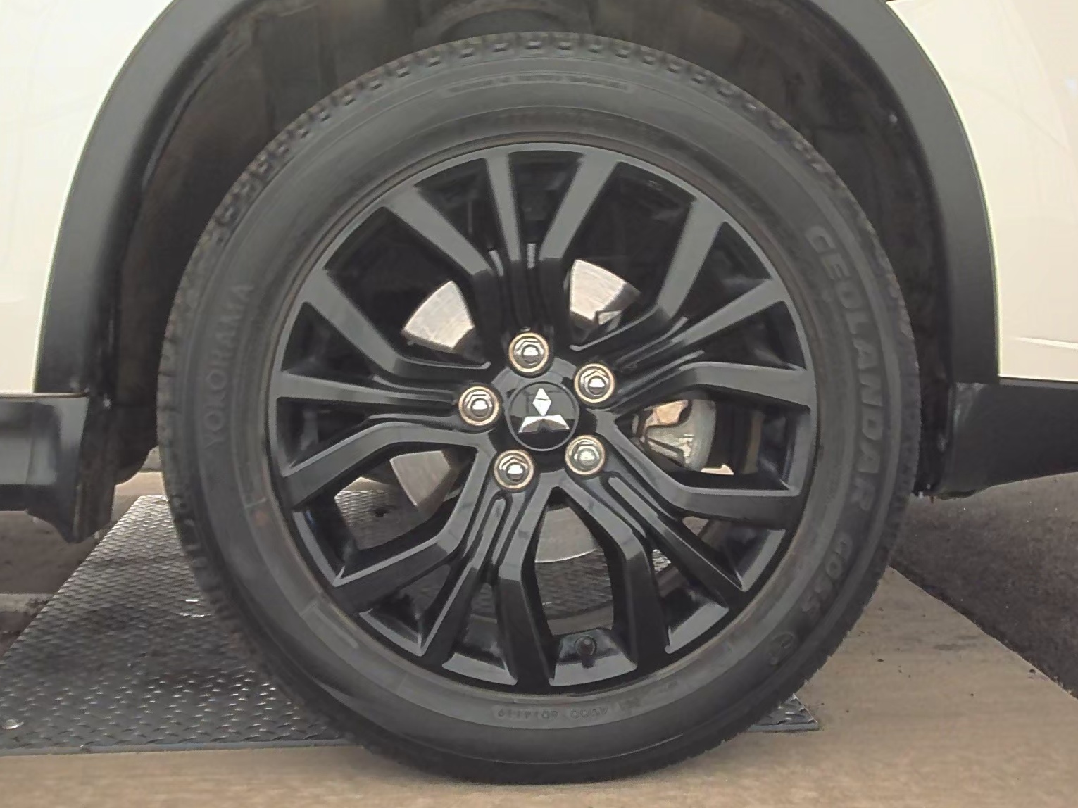 2019 Mitsubishi Outlander Sport LE FWD