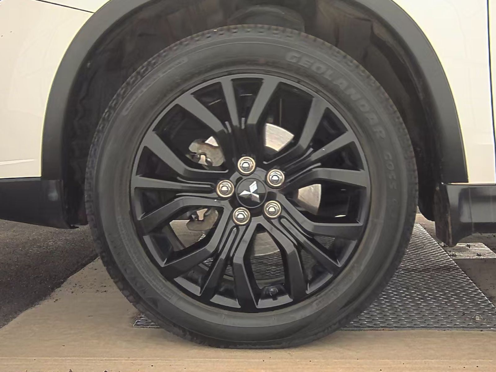 2019 Mitsubishi Outlander Sport LE FWD