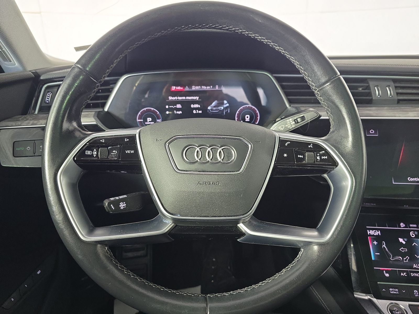 2021 Audi e-tron Premium AWD