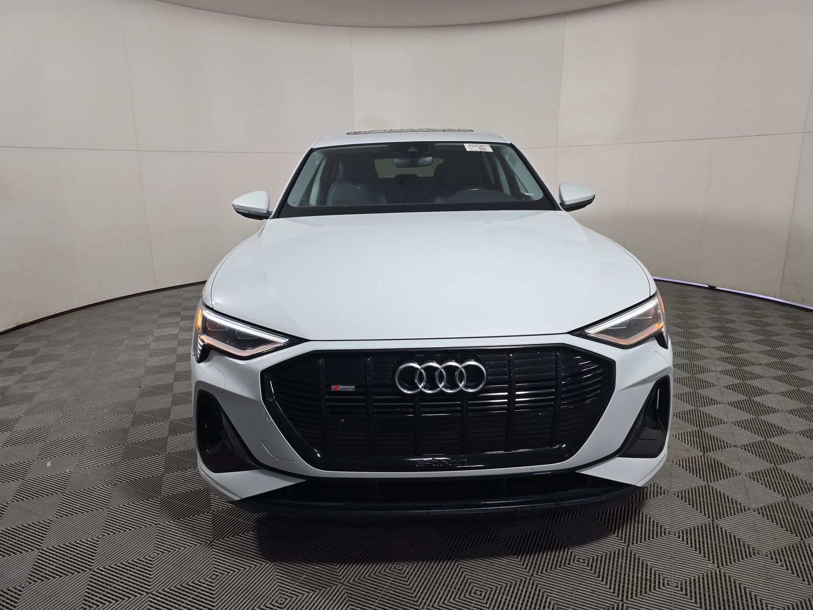 2021 Audi e-tron Premium AWD