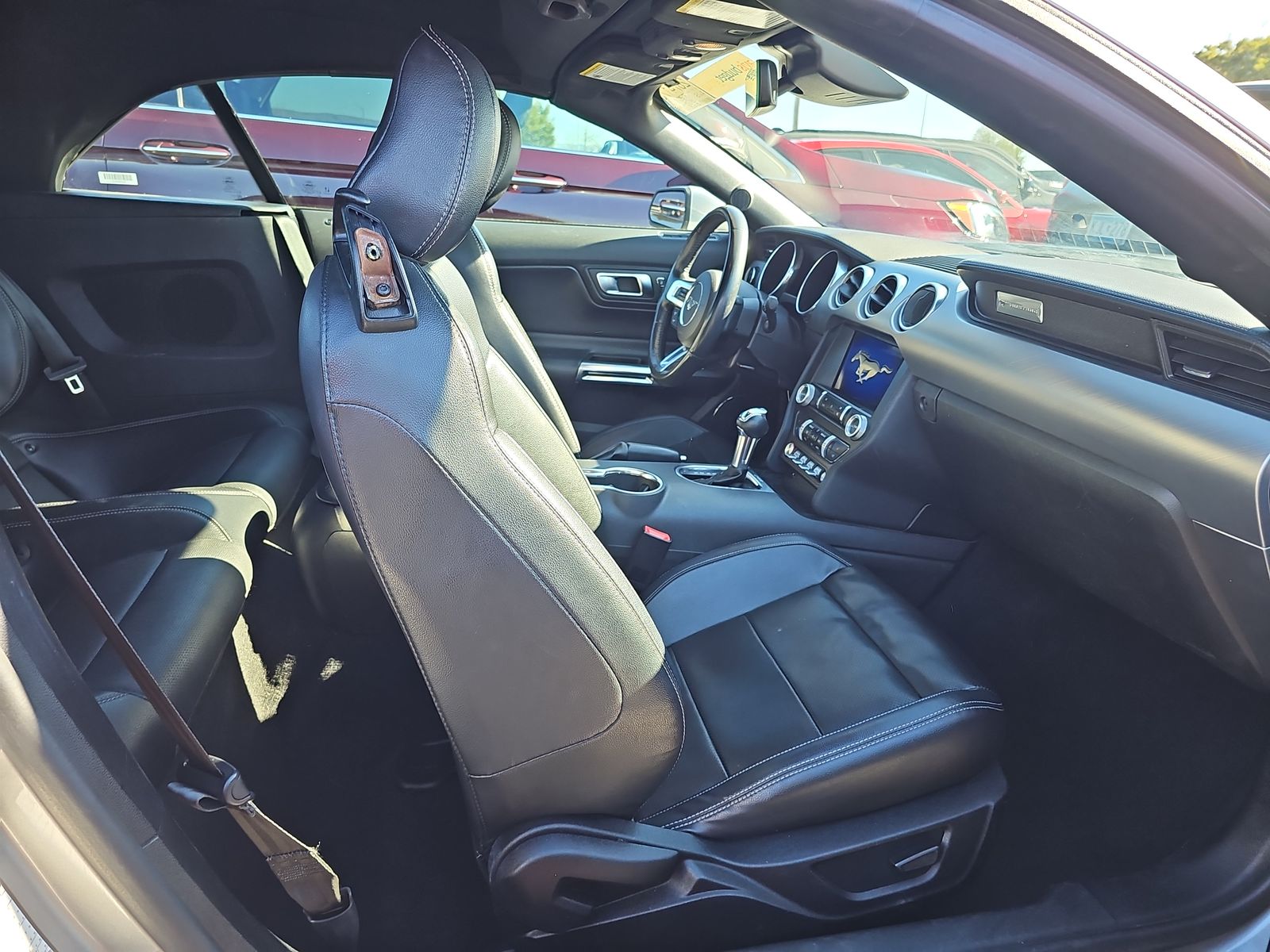 2022 Ford Mustang EcoBoost Premium RWD