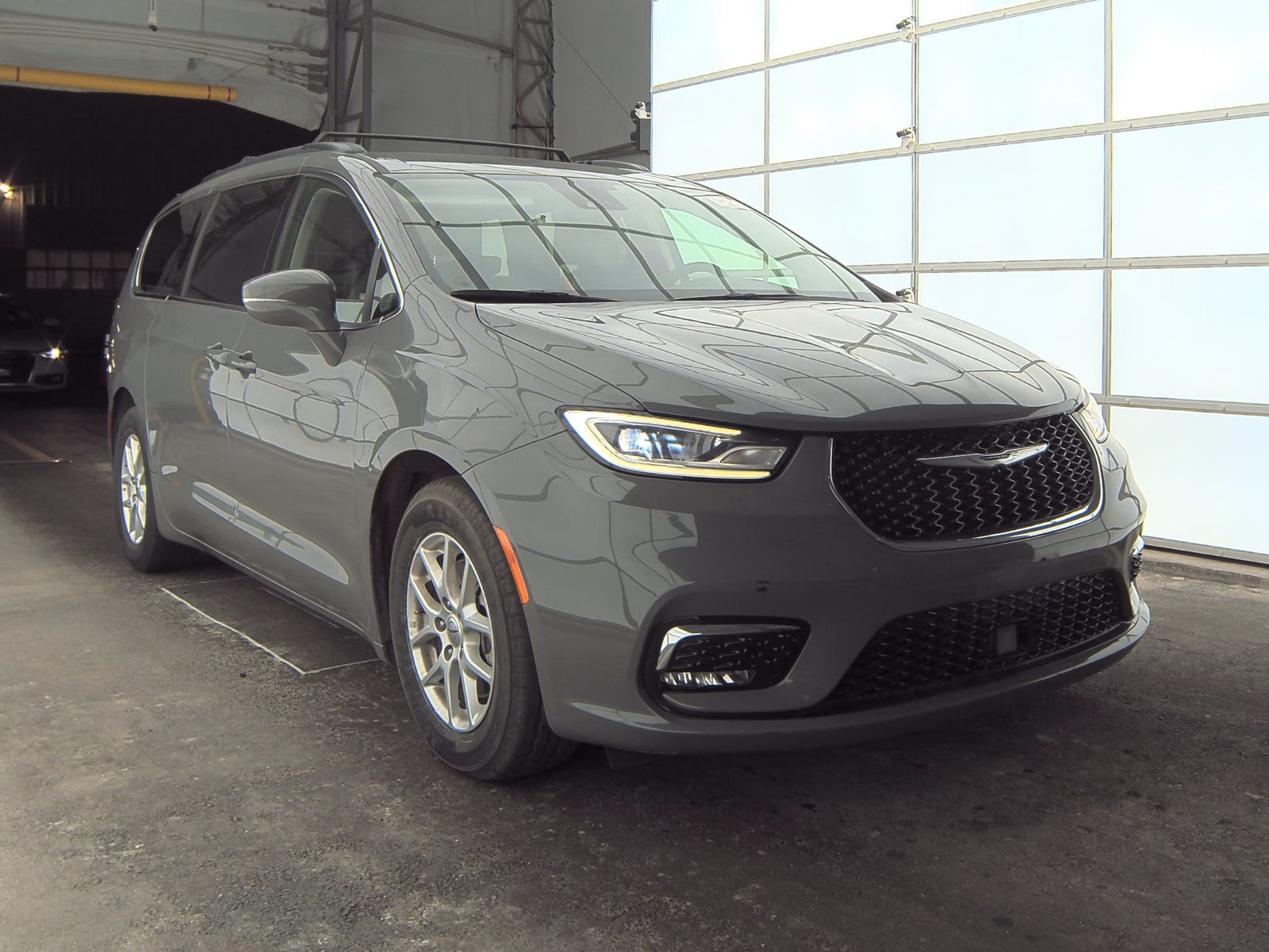 2022 Chrysler Pacifica Touring L FWD