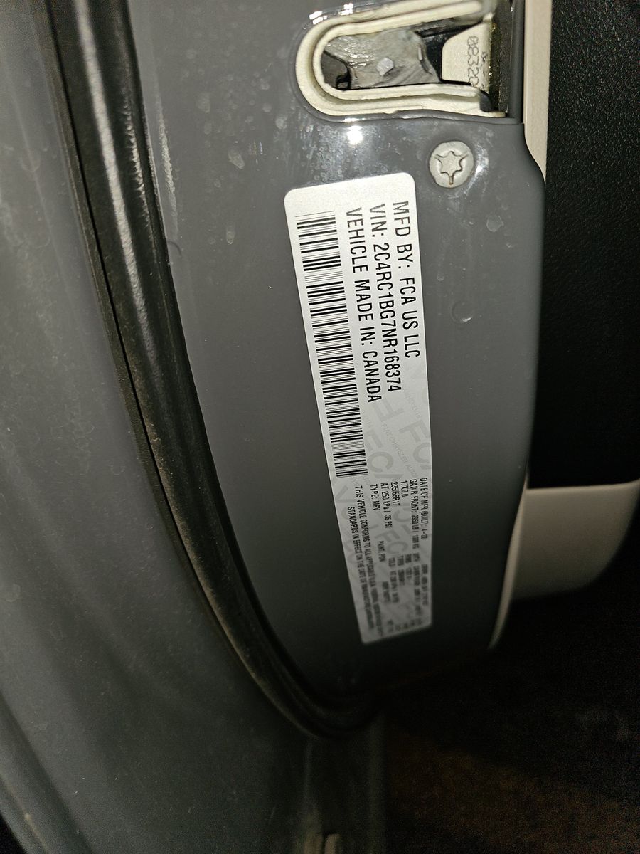 2022 Chrysler Pacifica Touring L FWD