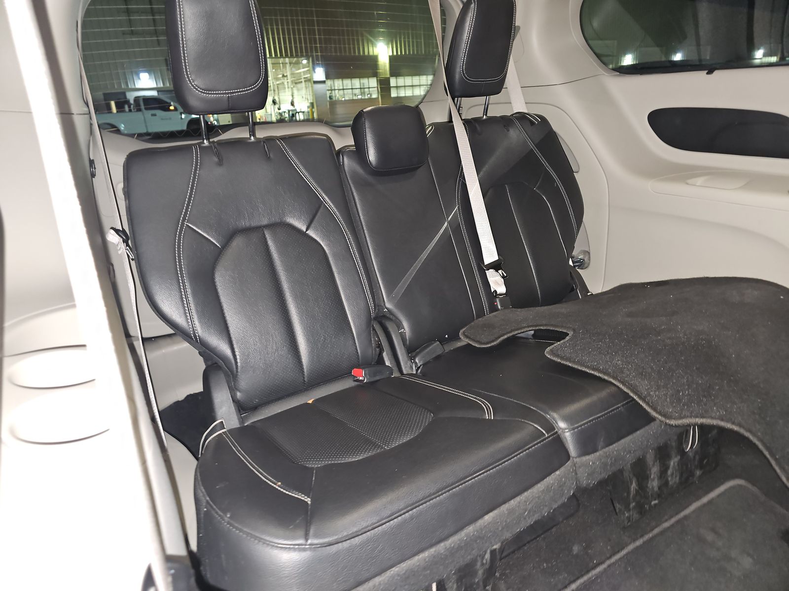 2022 Chrysler Pacifica Touring L FWD