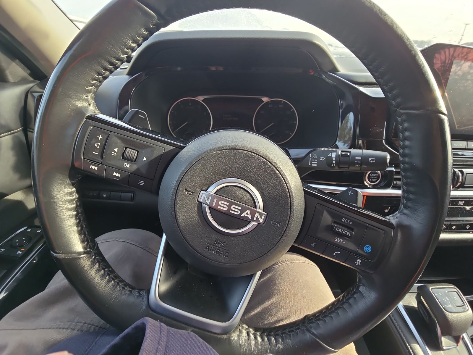 2022 Nissan Pathfinder SV AWD