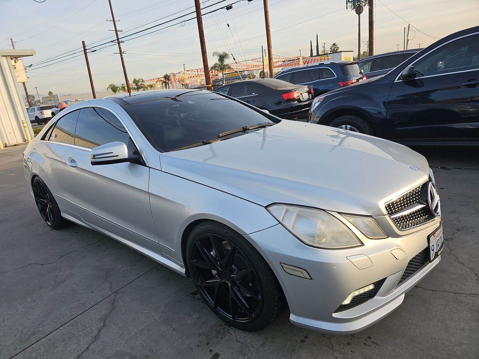 Mercedes-Benz E 550 Coupe снимка Mercedes-Benz E 550 Coupe
