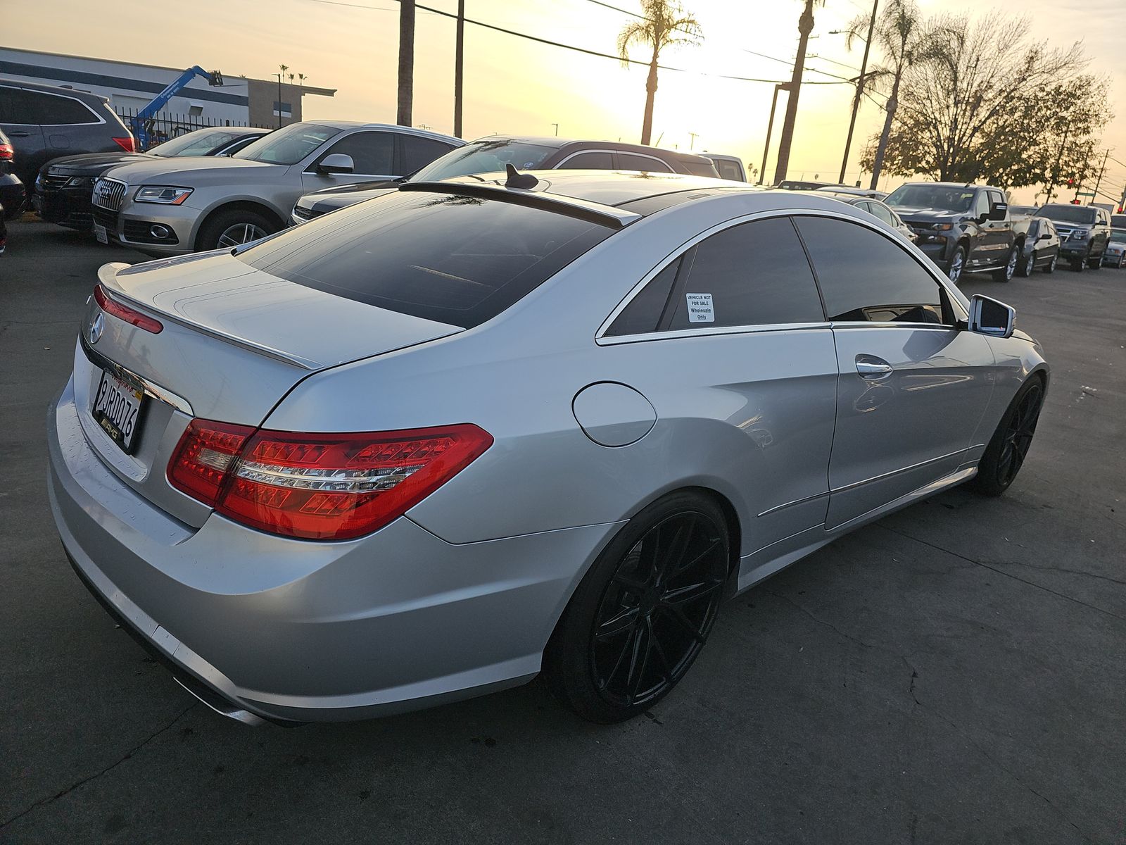 Mercedes-Benz E 550 Coupe снимка Mercedes-Benz E 550 Coupe