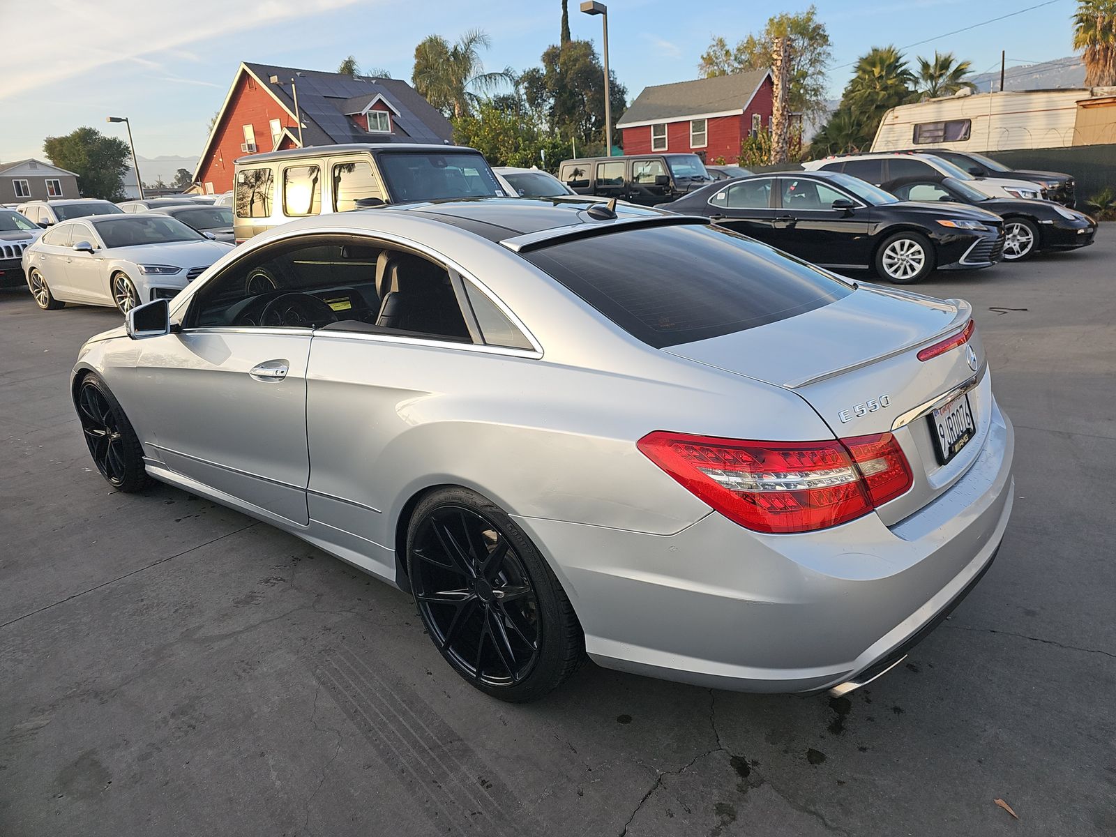 Mercedes-Benz E 550 Coupe снимка Mercedes-Benz E 550 Coupe