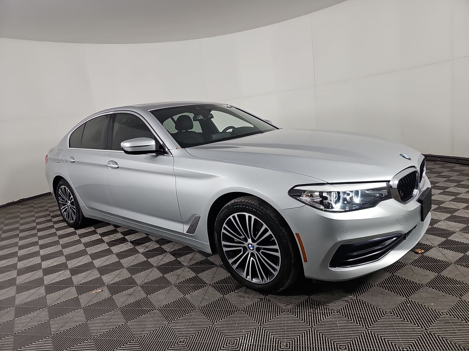 2020 BMW 5 Series 540i xDrive AWD
