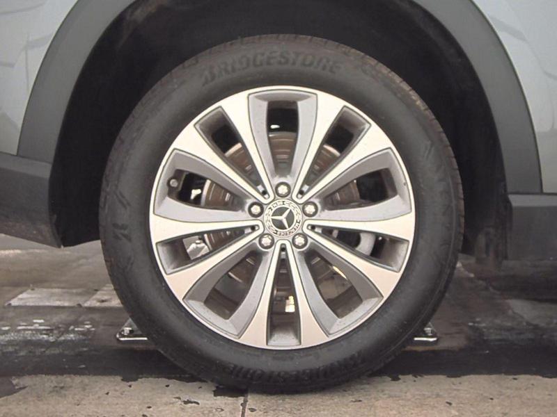 Mercedes-Benz GLE 350 4MATIC снимка Mercedes-Benz GLE 350 4MATIC