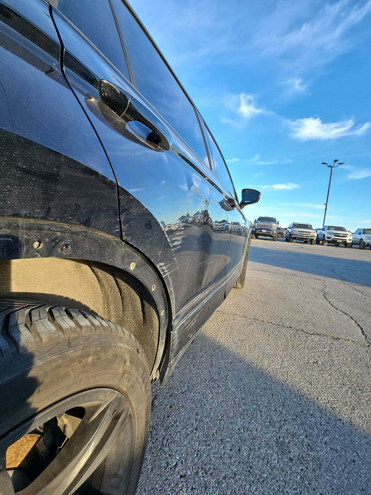 2019 Volkswagen Tiguan 2.0T SEL R-Line Black FWD