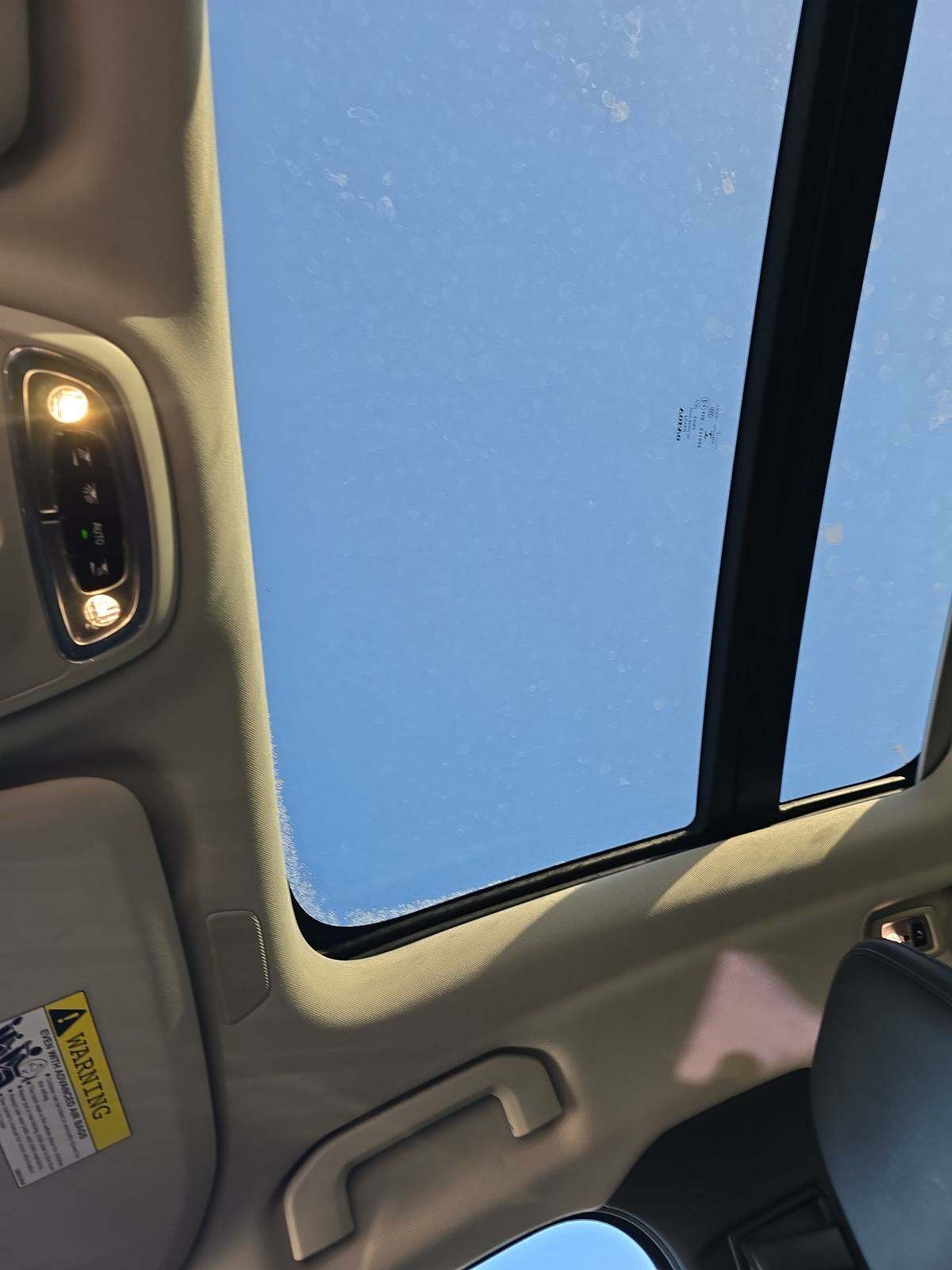 2022 Volvo S60 B5 Momentum AWD