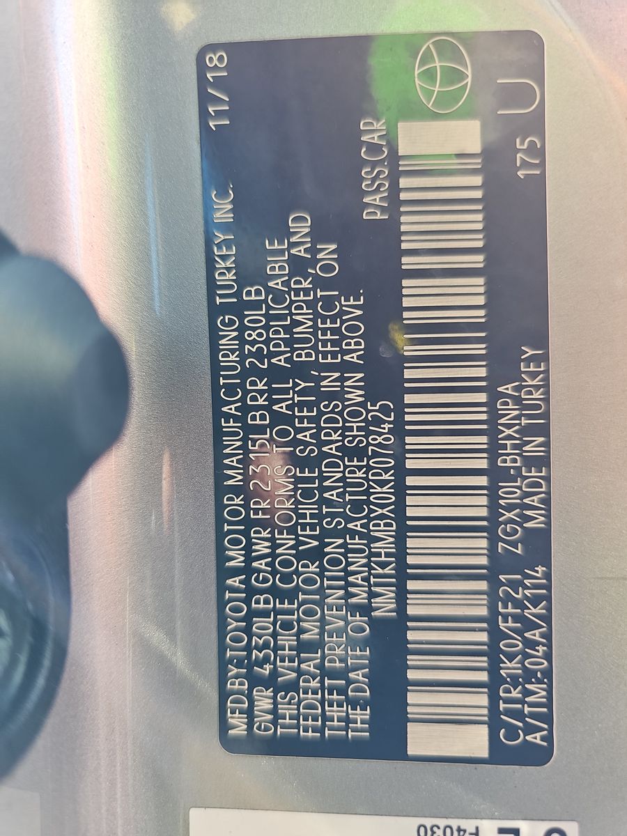 2019 Toyota C-HR XLE FWD