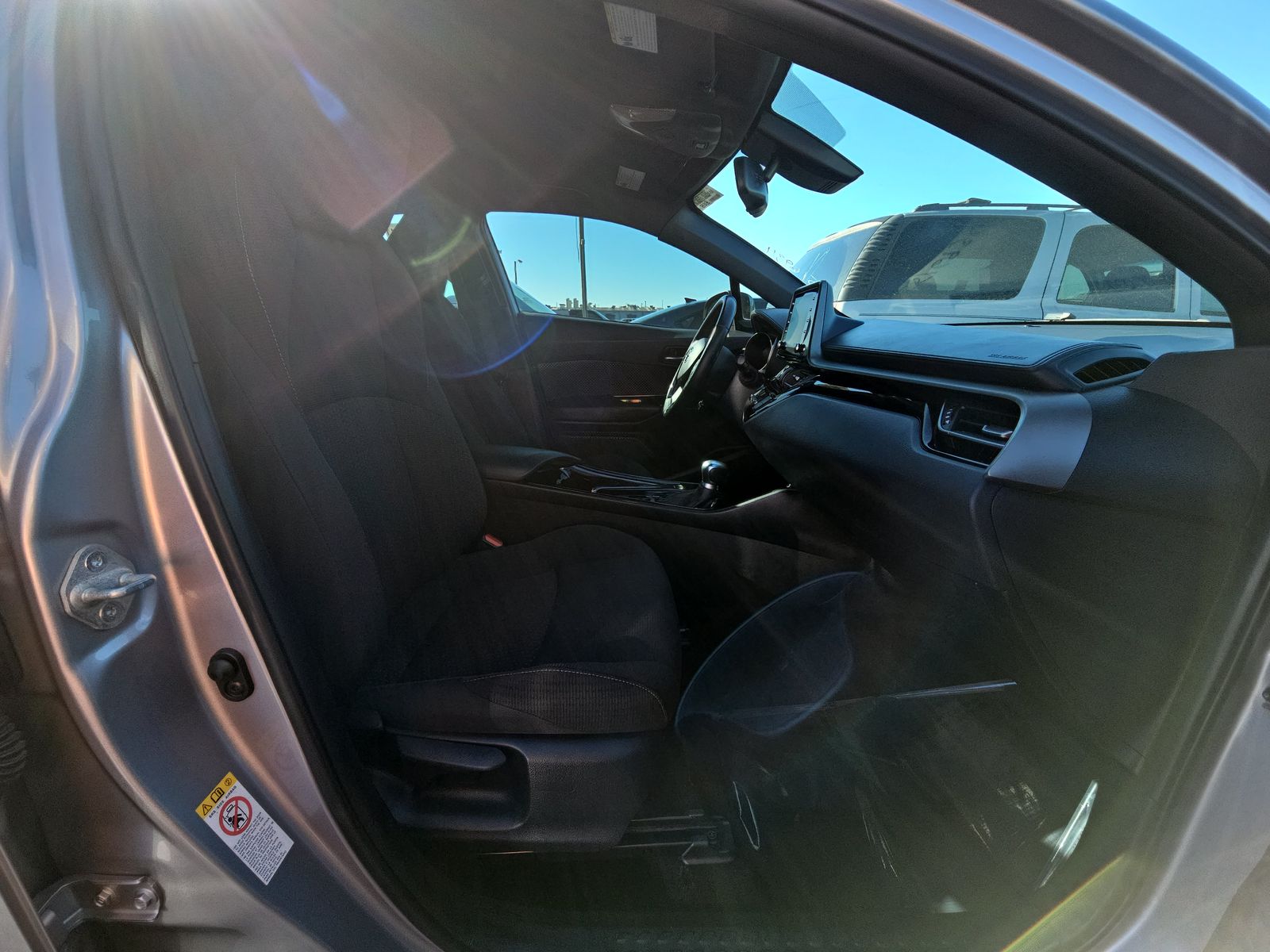 2019 Toyota C-HR XLE FWD