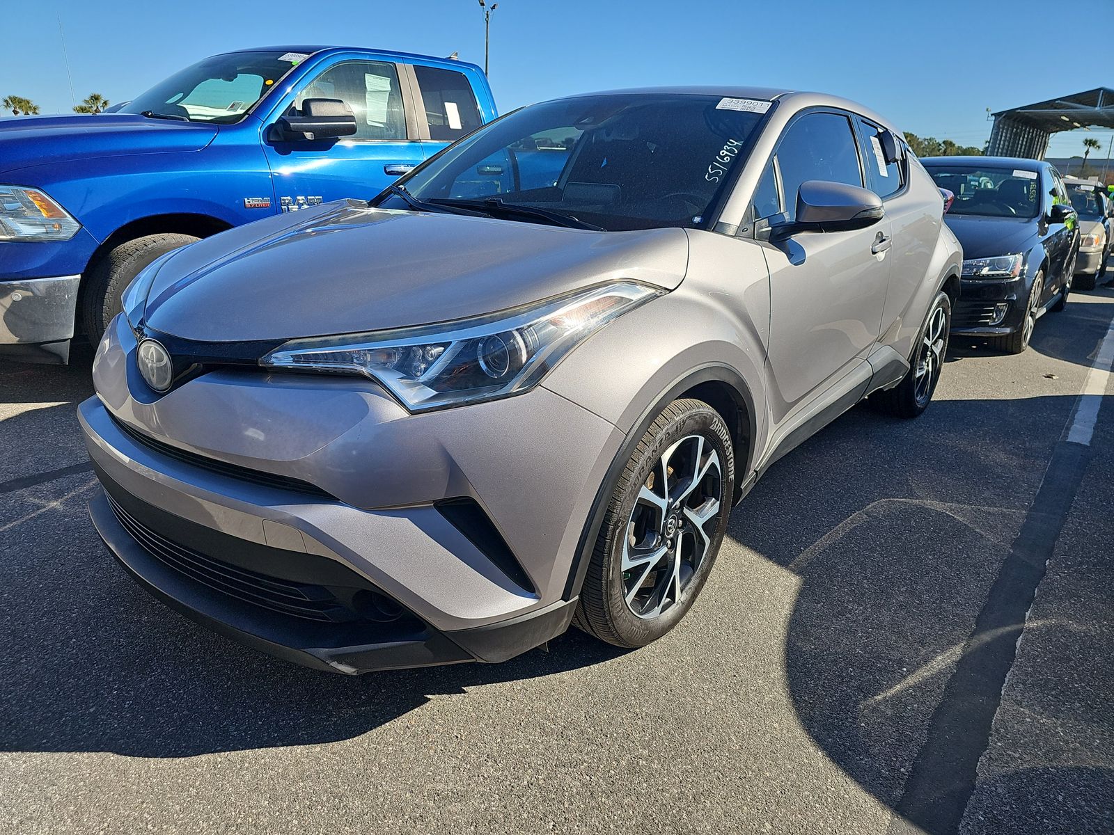 2019 Toyota C-HR XLE FWD