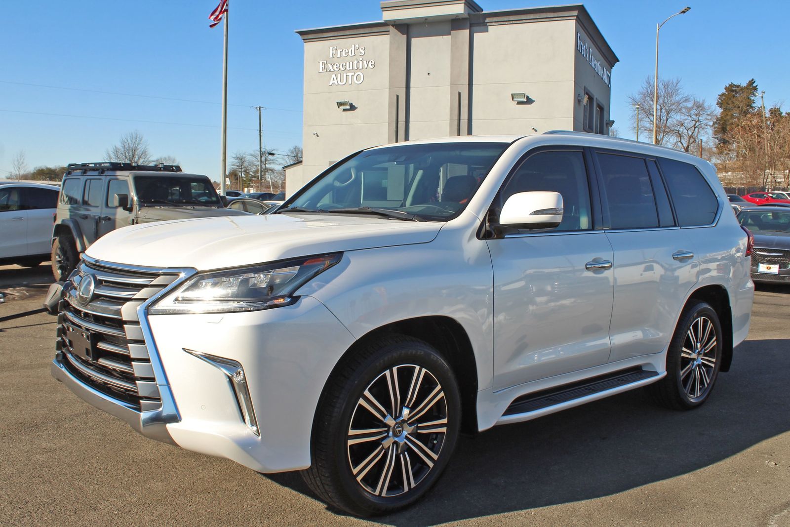 2019 Lexus LX 570 Three-Row