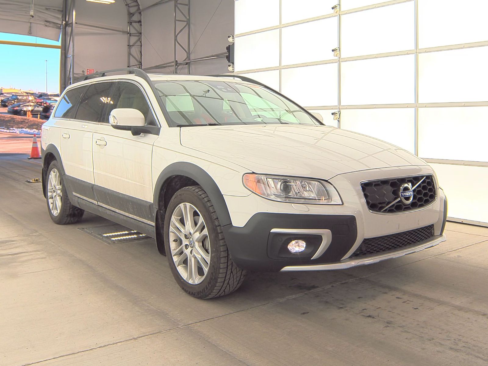 2016 Volvo XC70 T5 Platinum AWD