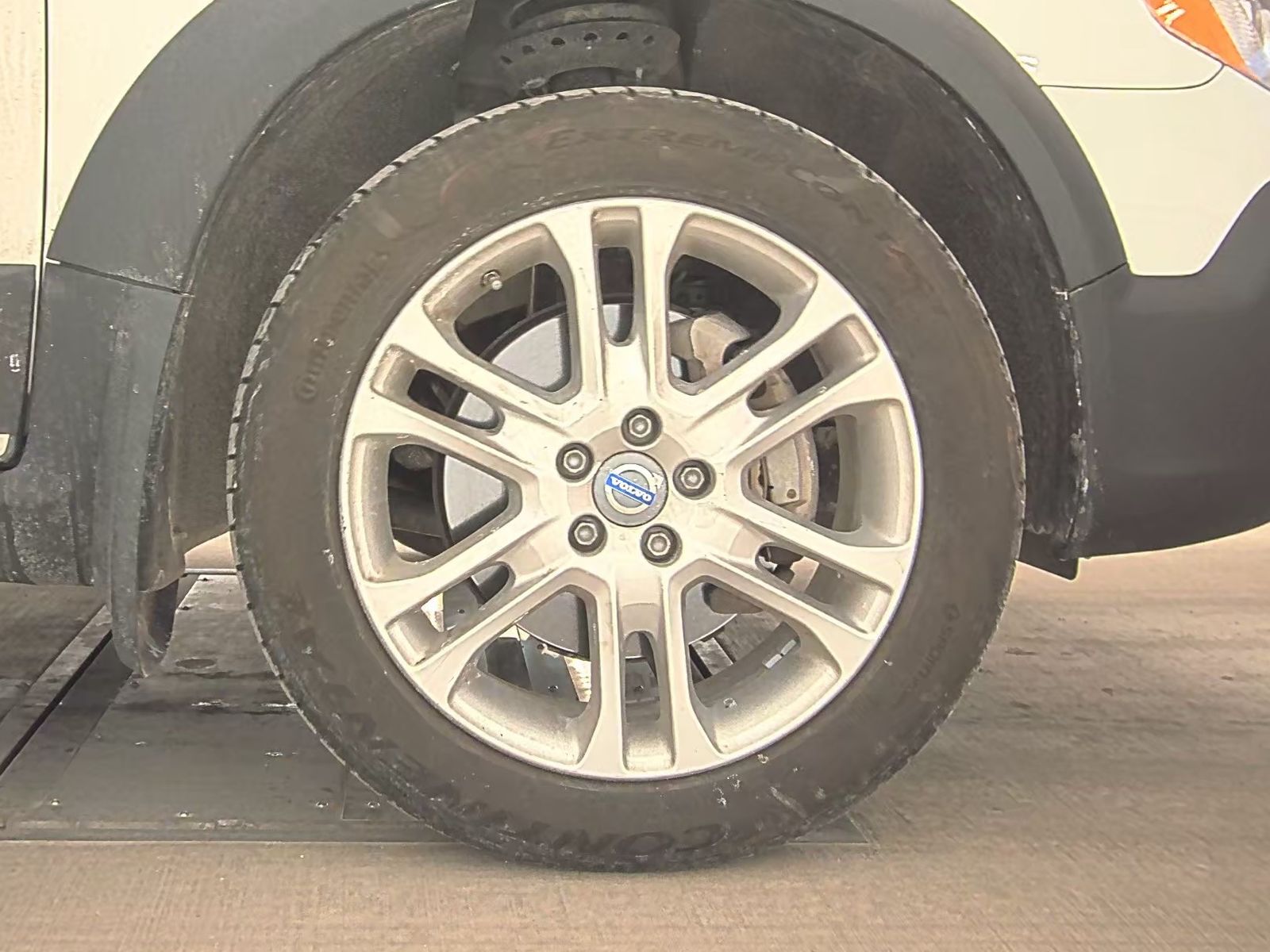 2016 Volvo XC70 T5 Platinum AWD