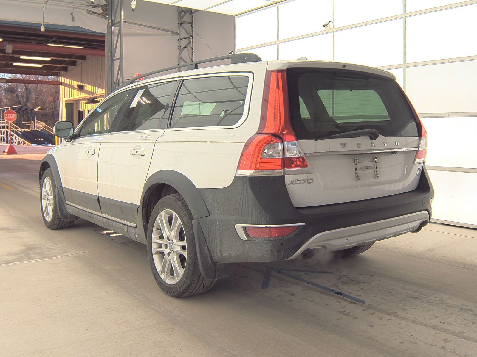 2016 Volvo XC70 T5 Platinum AWD